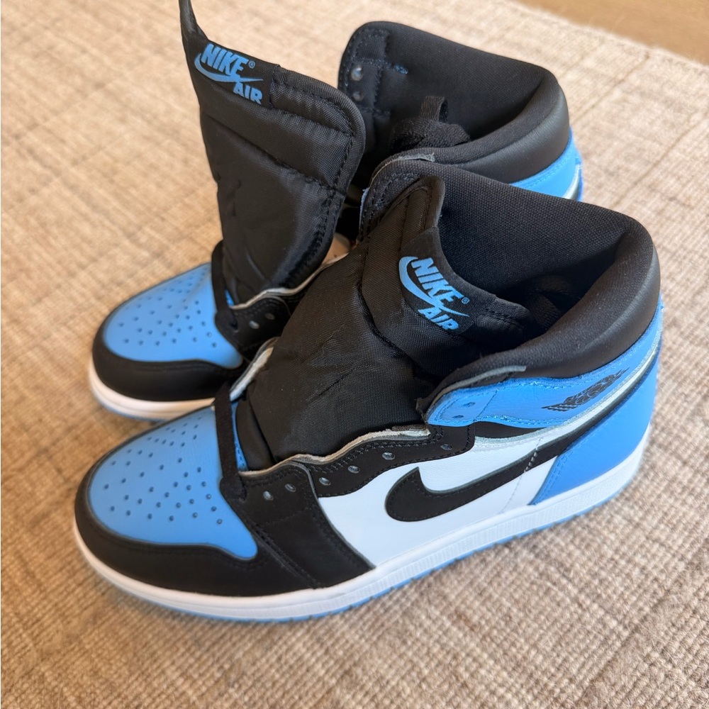 Nike Air Jordan 1 High Top - Black/Blue/White